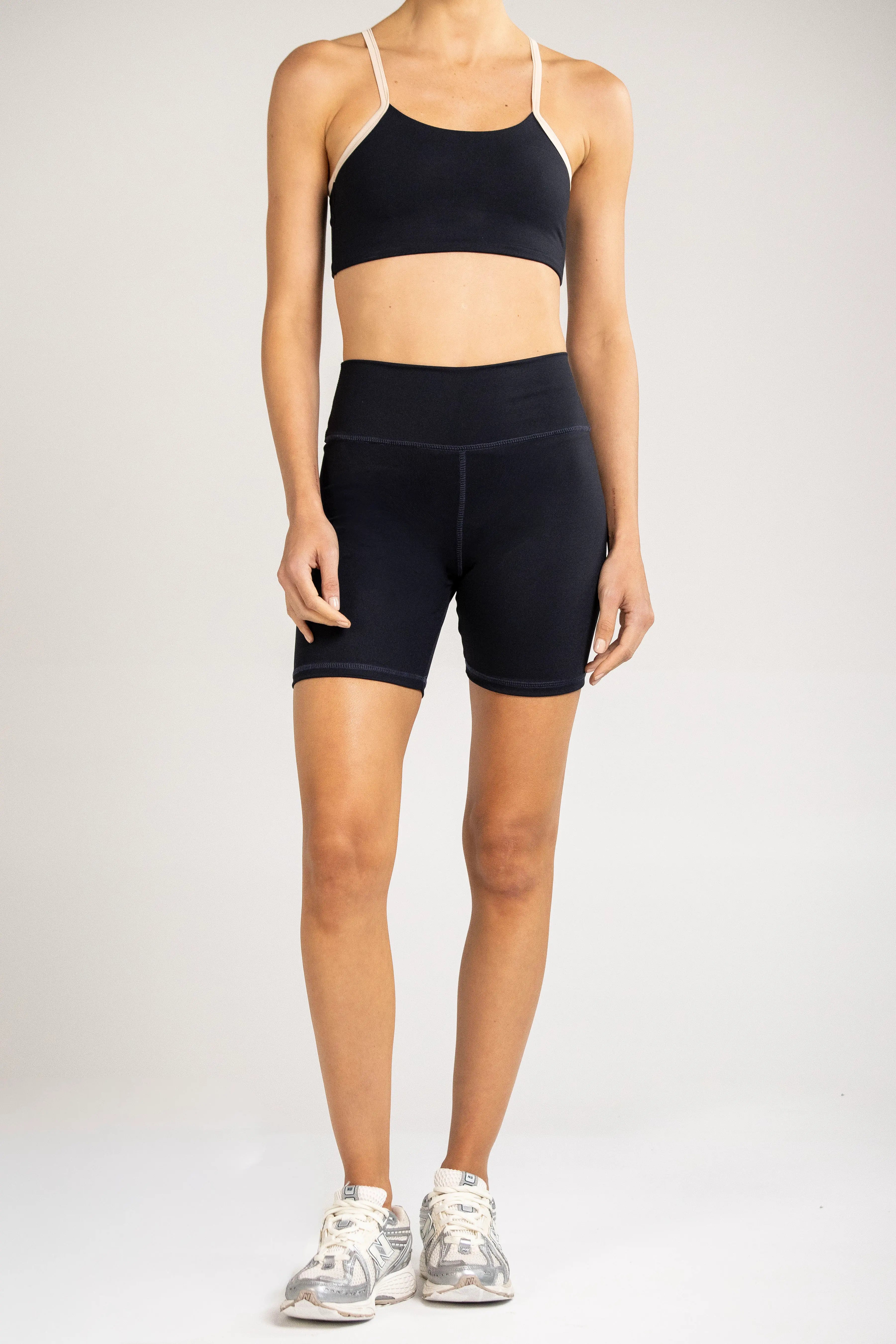 Motion Black - Way Sports Bra