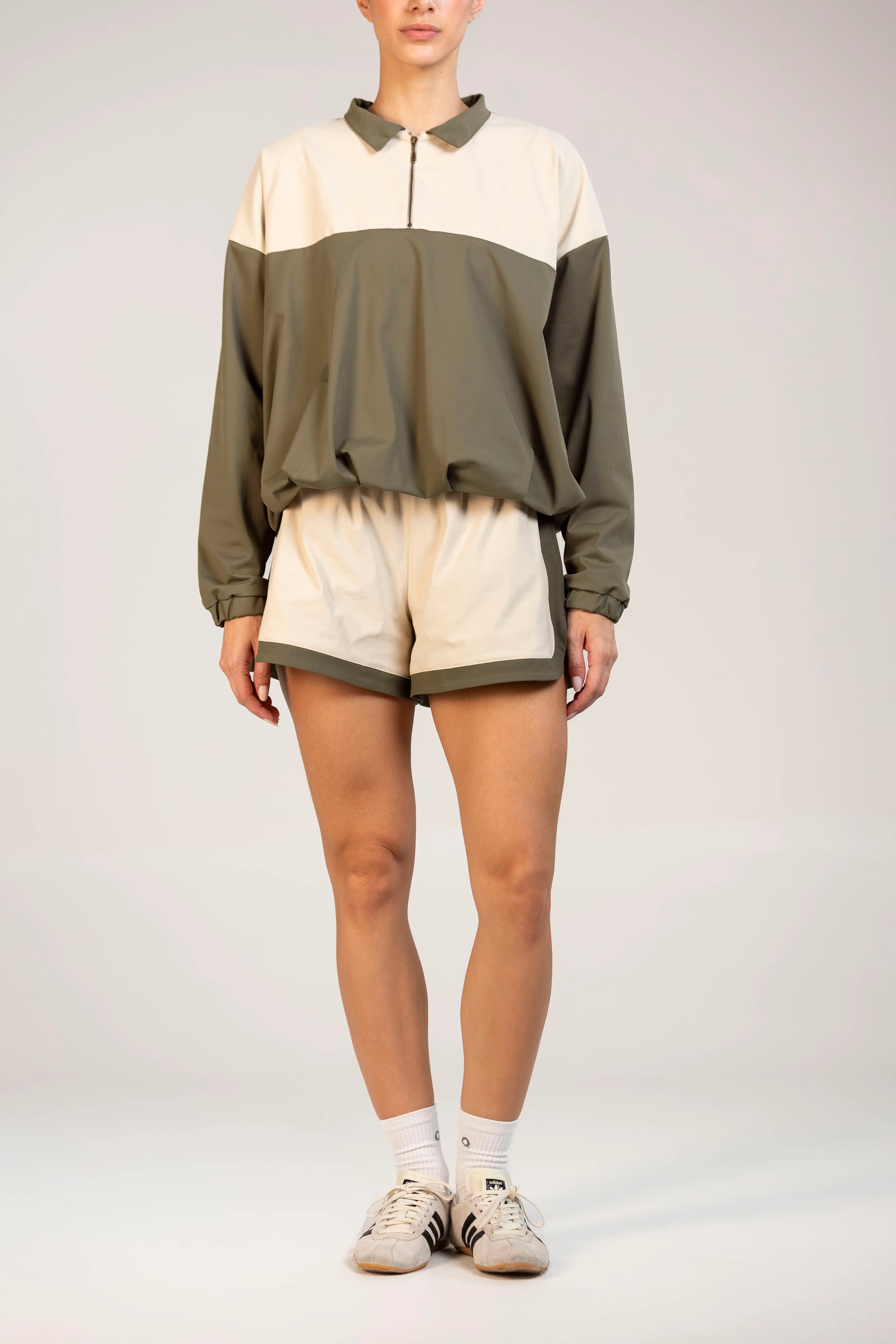 Olive Court – Windbreaker